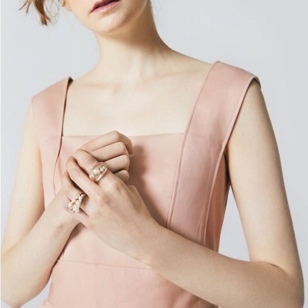Women ADEAM | Pearl Crown Ring
Gold